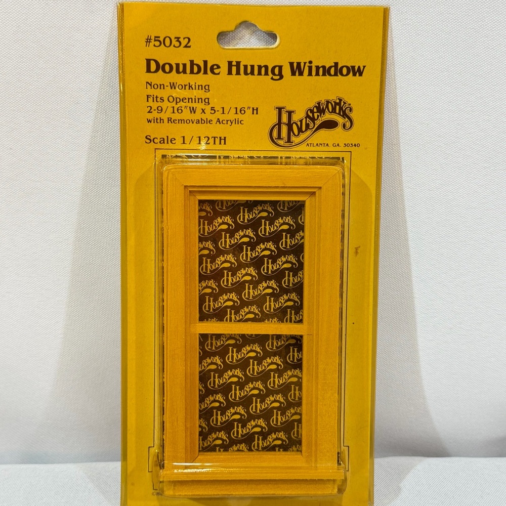 Dollhouse Double Hung Window 1:12 Stationary 2 9/16 X 5 1/16 Hole Houseworks NOS